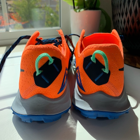 Size 8 - Nike Air Zoom Terra Kiger 7 Total Orange 2021 - Picture 4 of 9